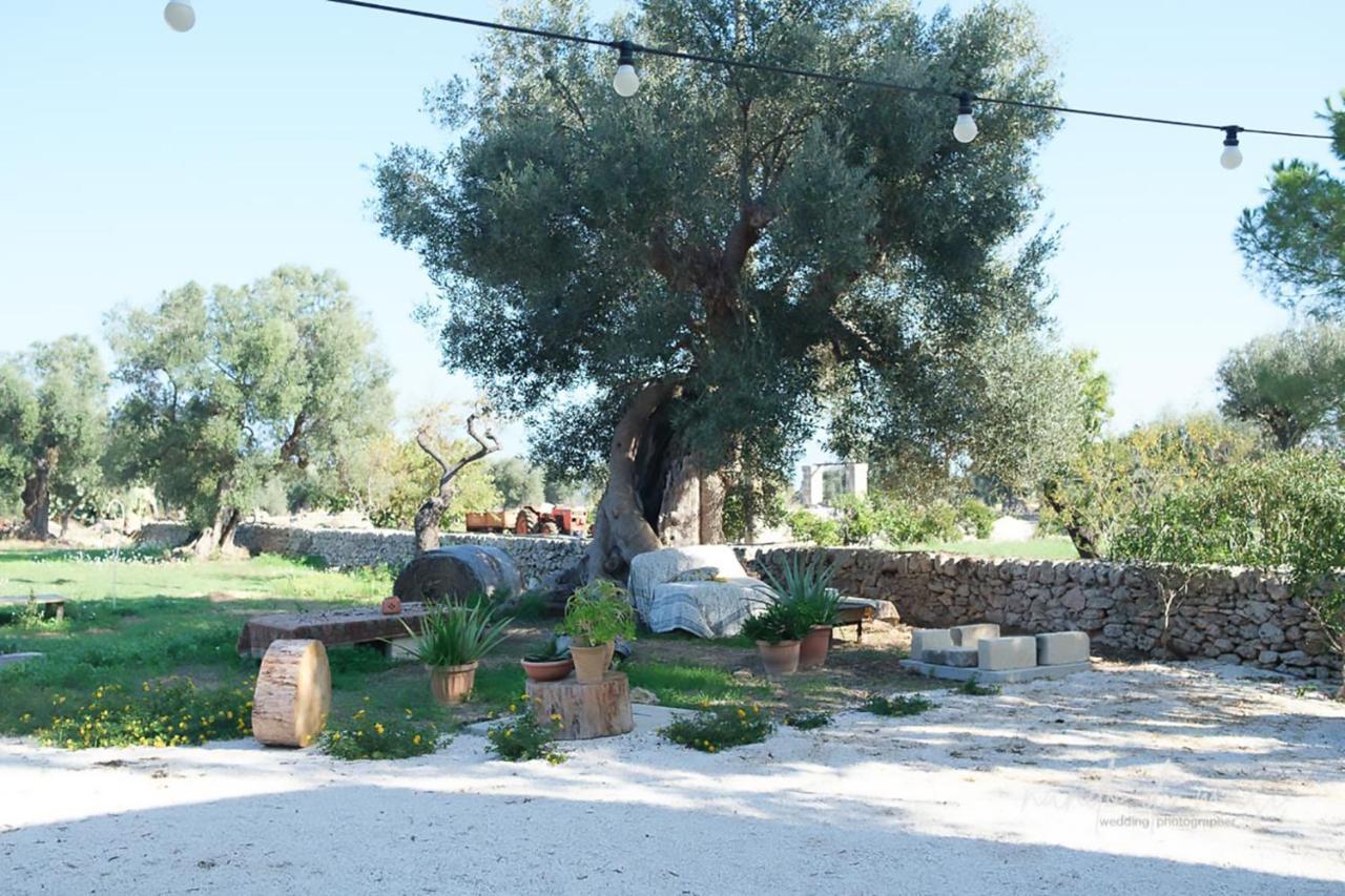 Masseria Giangrande - Rooms And Apartment פולינאנו א מארה מראה חיצוני תמונה