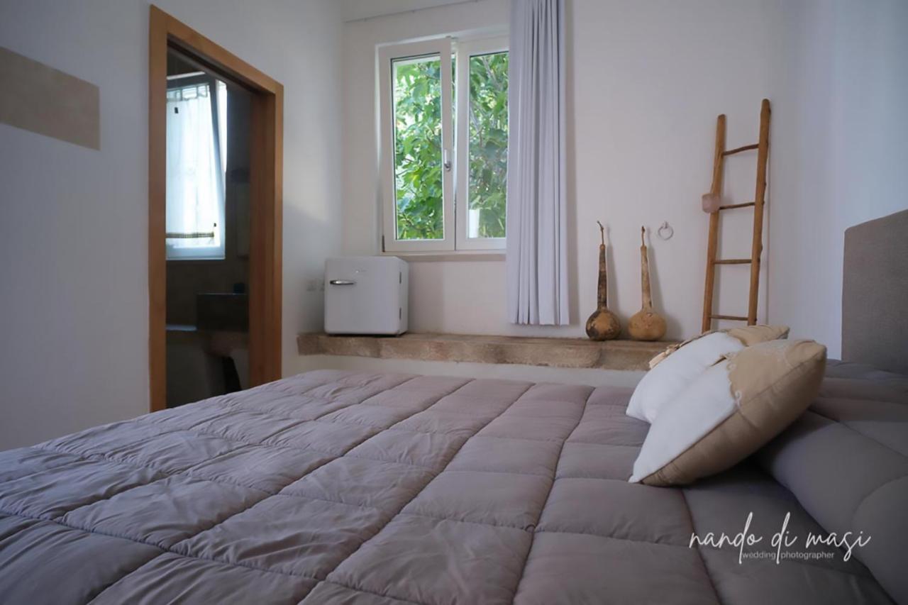 Masseria Giangrande - Rooms And Apartment פולינאנו א מארה מראה חיצוני תמונה