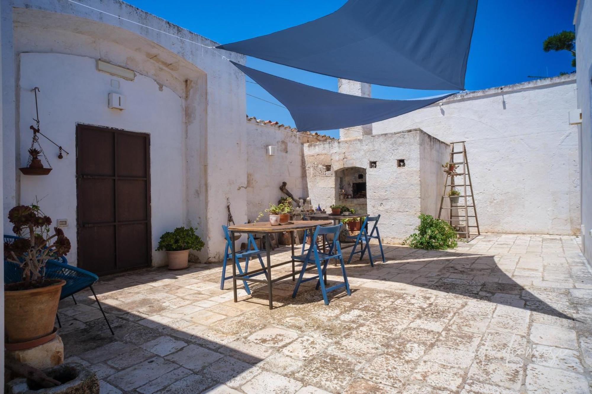 Masseria Giangrande - Rooms And Apartment פולינאנו א מארה מראה חיצוני תמונה